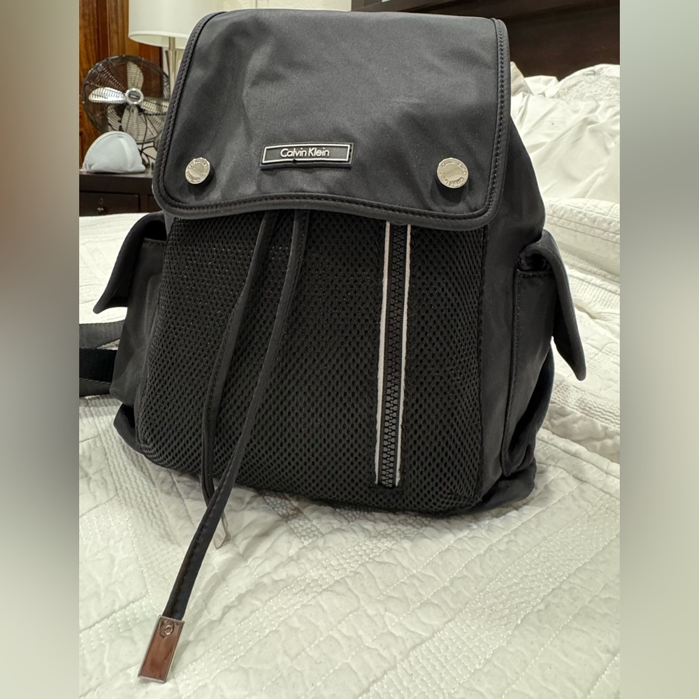 Calvin Klein Black Modern Backpack with Structured Design